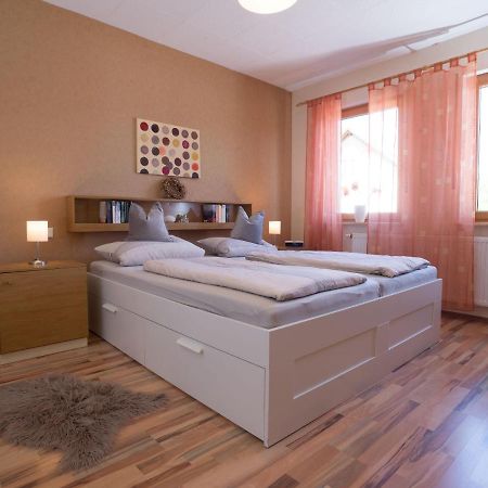 Ferienwohnung Am Gaesschen Scheiden Exterior foto