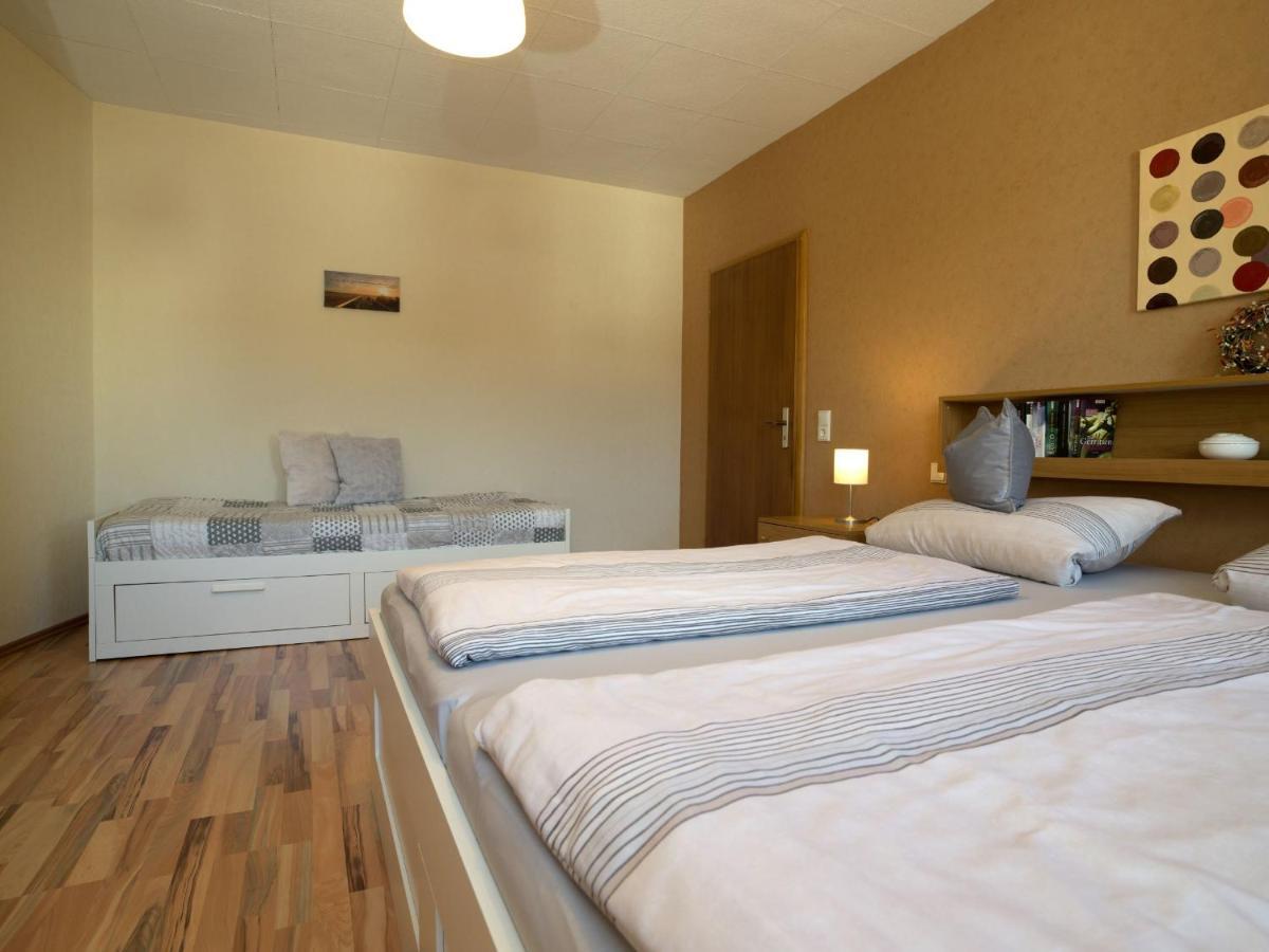 Ferienwohnung Am Gaesschen Scheiden Exterior foto